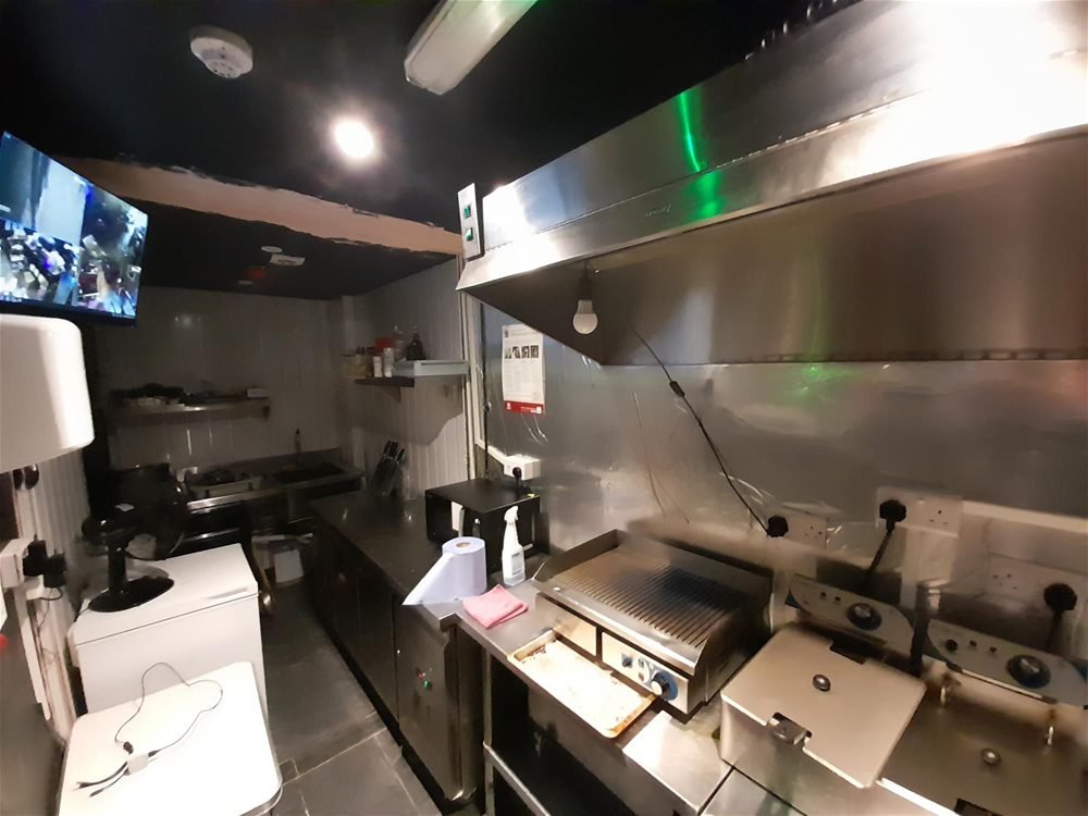 Cafe & Sandwich Bars